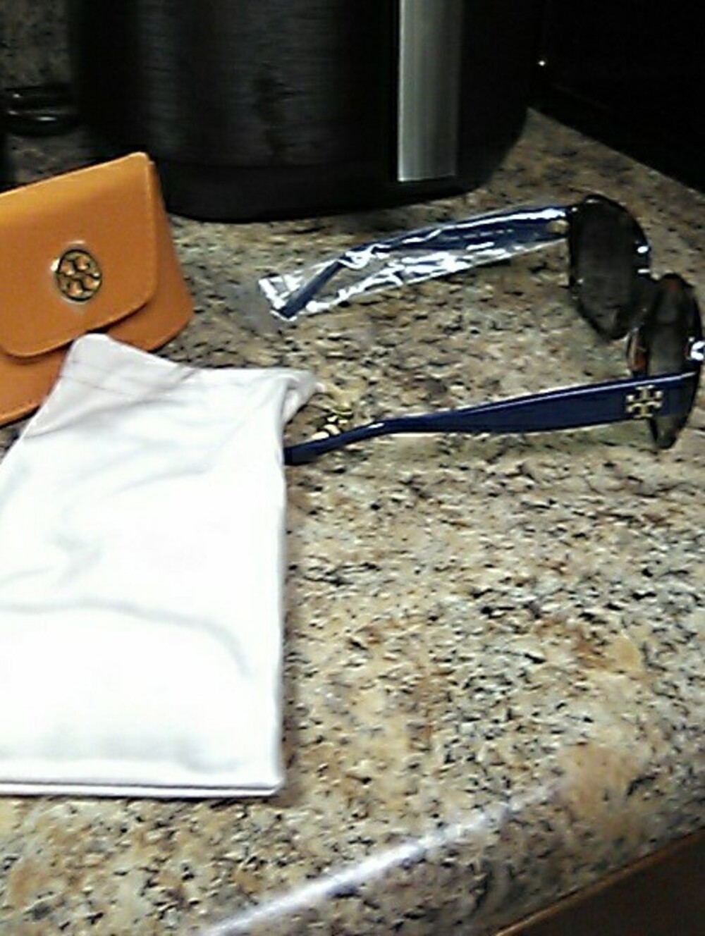 Tory Burch Sunglasses - Picture 12 of 12
